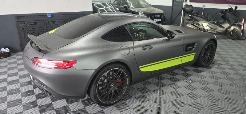 MERCEDES AMG GT 2017