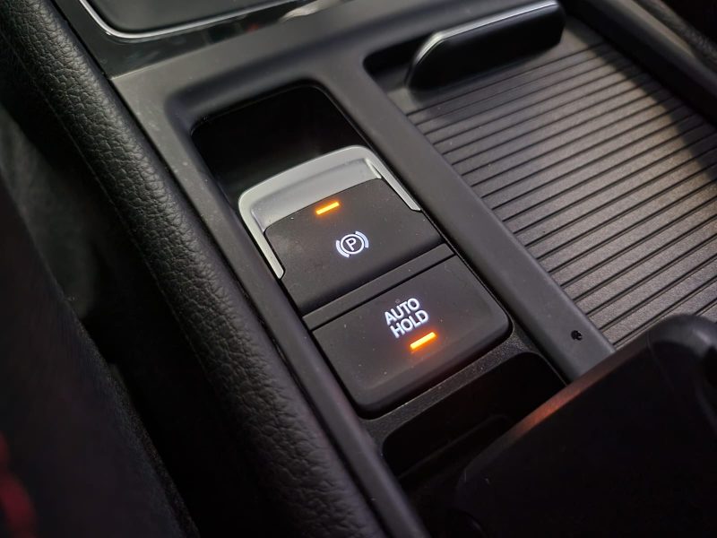 VOLKSWAGEN GOLF VII GTI TCR 2.0 TSI 290cv / TOIT OUVRANT+SIÈGES CHAUFFANTS+CARPLAY+CAMÉRA DE RECUL+E