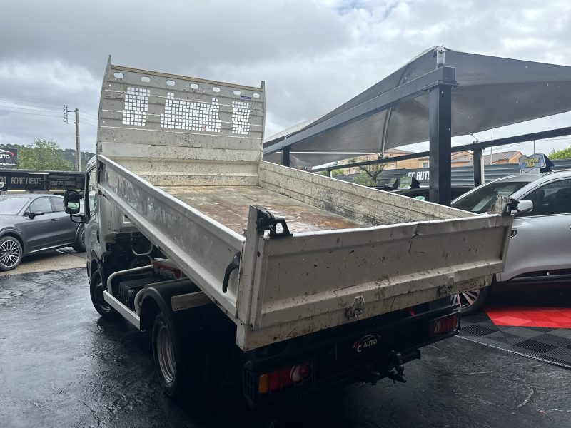 NISSAN NT400 CABSTAR 2017