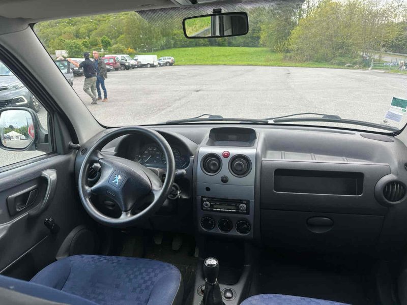 PEUGEOT PARTNER Camionnette/Monospace 2008