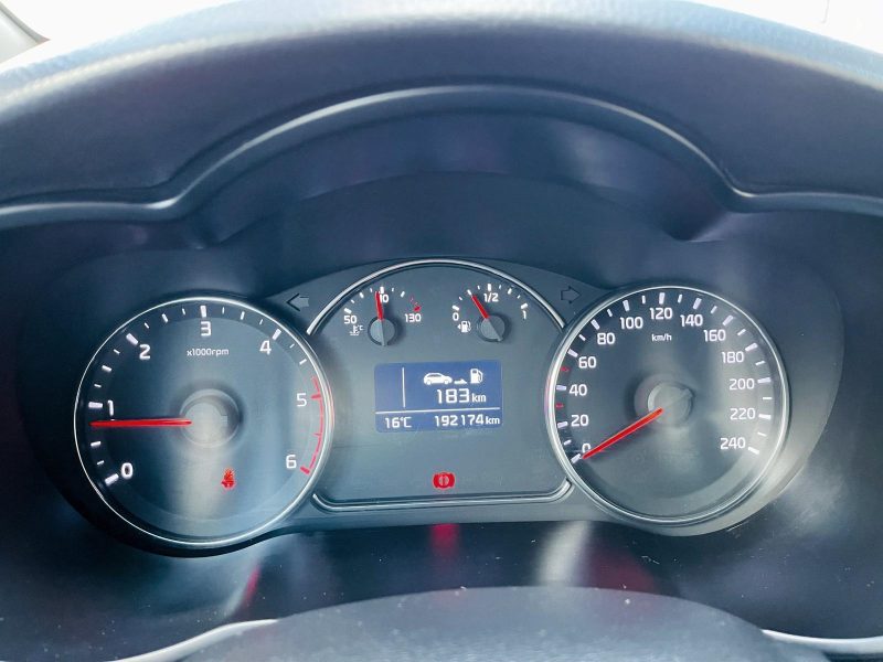 KIA CARENS IV 2014