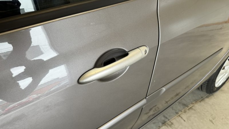 RENAULT CLIO III 2011