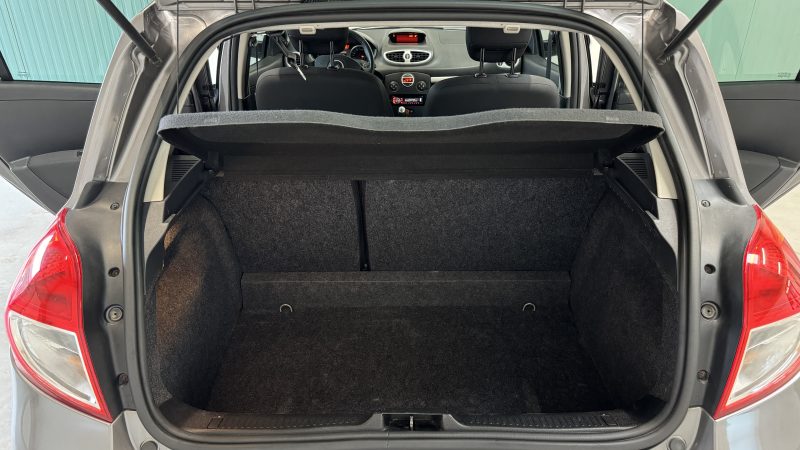 RENAULT CLIO III 2011