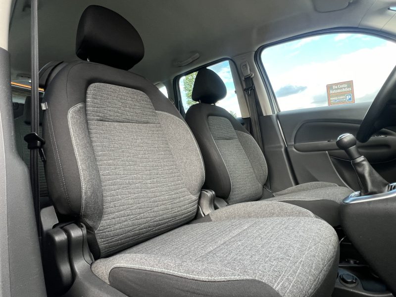 CITROEN C3 PICASSO PHASE 2 EXCLUSIVE 1.2 110 1ERE MAIN CAMERA GPS BLUETOOTH CRIT AIR 1 Garantie 1 an