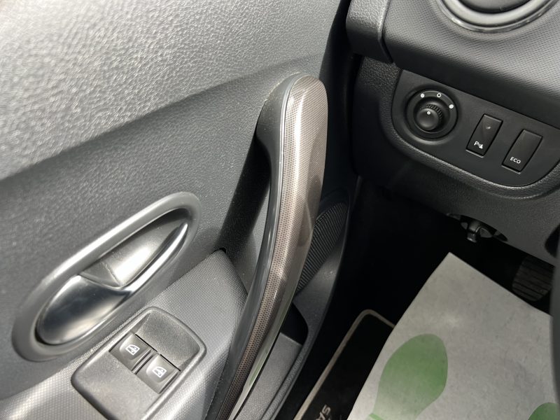 DACIA SANDERO II PHASE 2 STEPWAY 0.9 TCE 90 APPLE CARPLAY GPS BLUETOOTH CRIT AIR 1 - GARANTIE 1 AN
