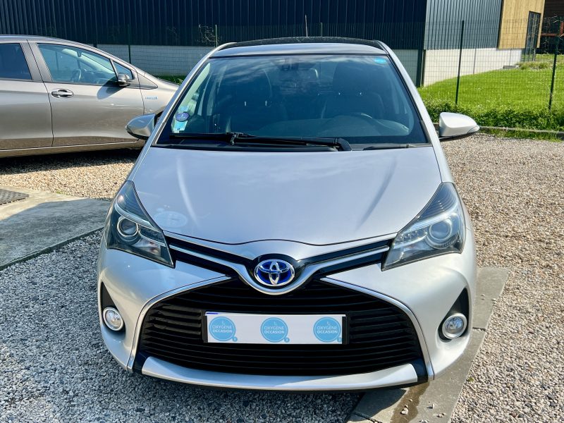 TOYOTA YARIS III  STYLE TOIT PANORAMIQUE 11/2014
