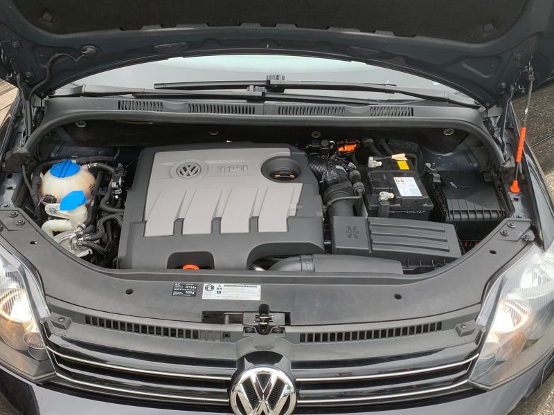 VOLKSWAGEN GOLF PLUS 2009