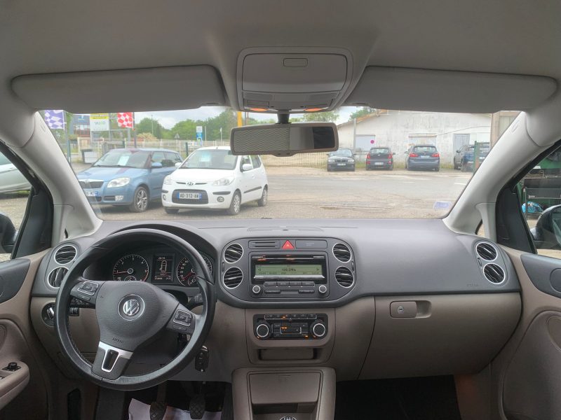 VOLKSWAGEN GOLF PLUS 2009