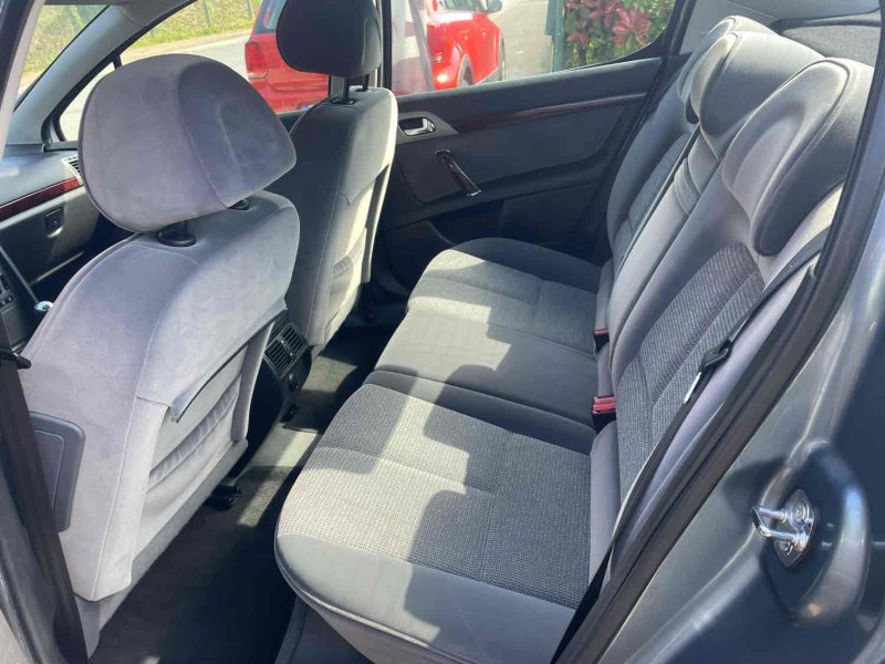 PEUGEOT 407 2.0i 16V 140CV