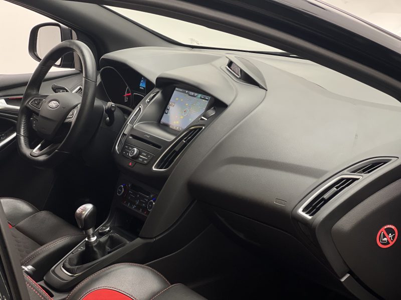 FORD FOCUS ST 2.0 ECOBOOST 250CH