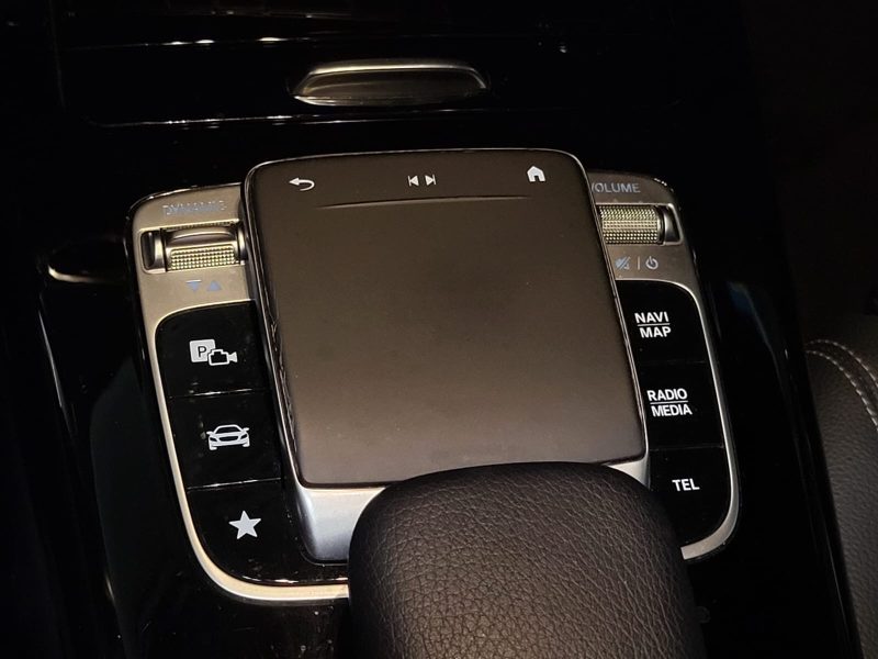 MERCEDES CLASSE A 180 d  116cv PROGRESSIVE LINE CAMERA / TOIT OUVRANT / GPS