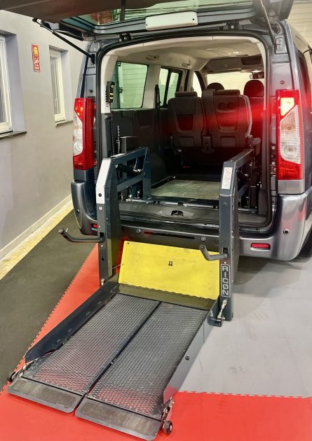 PEUGEOT EXPERT/2013/1MAIN/TPMR/2.0 HDI 128CV/CARNET COMPLET/135000KM/LONG CHASSIS 