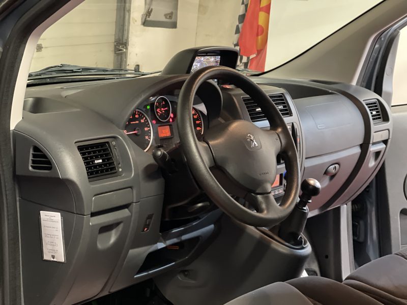 PEUGEOT EXPERT/2013/1MAIN/TPMR/2.0 HDI 128CV/CARNET COMPLET/135000KM/LONG CHASSIS 