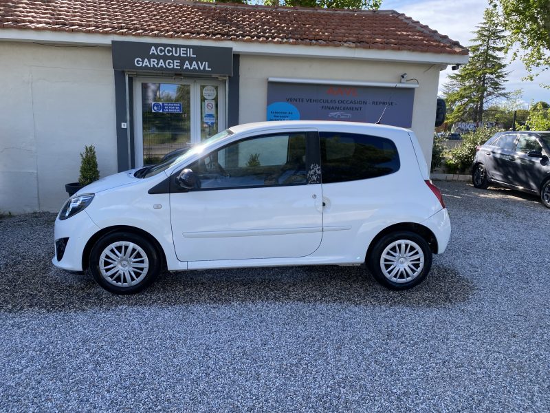 RENAULT TWINGO II 2008