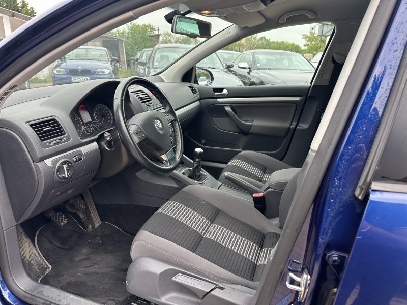 VOLKSWAGEN GOLF 5 2008