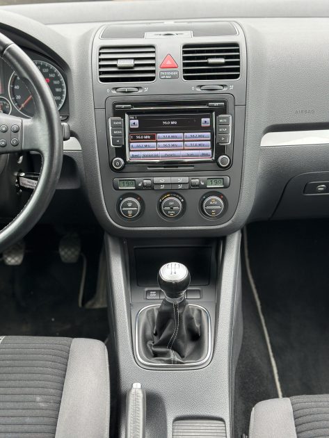 VOLKSWAGEN GOLF 5 2008
