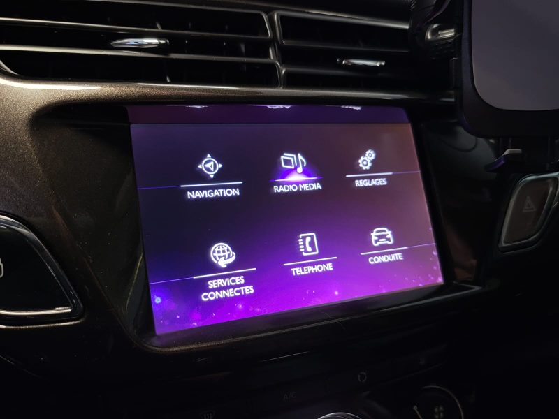 DS DS3 1.2 110cv EAT6 SPORT CHIC MOTEUR NEUF / CARPLAY / CAMERA / BLANC NACRE / SUIVI COMPLET