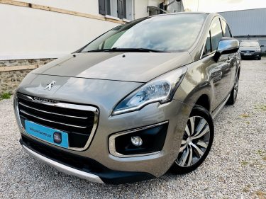 PEUGEOT 3008 2015
