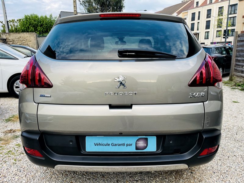 PEUGEOT 3008 2015