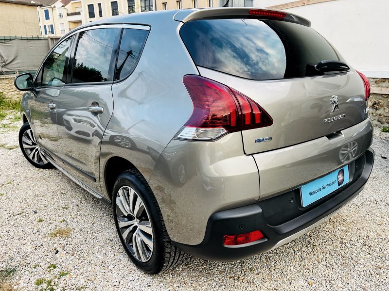 PEUGEOT 3008 2015