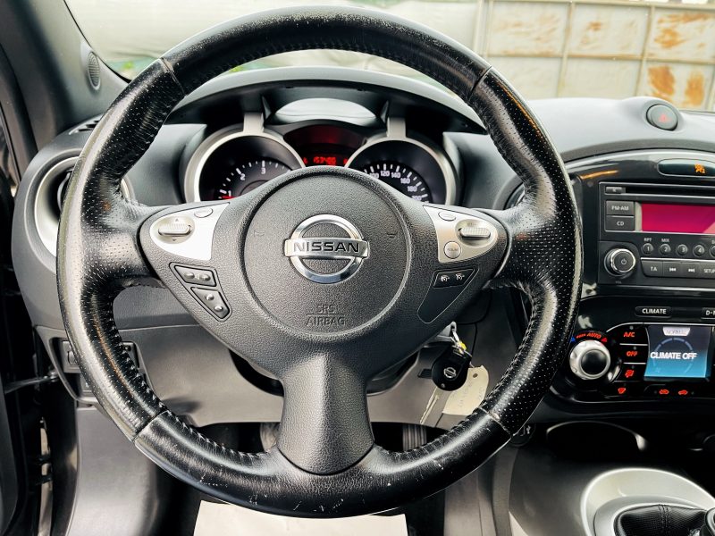 NISSAN JUKE 2011