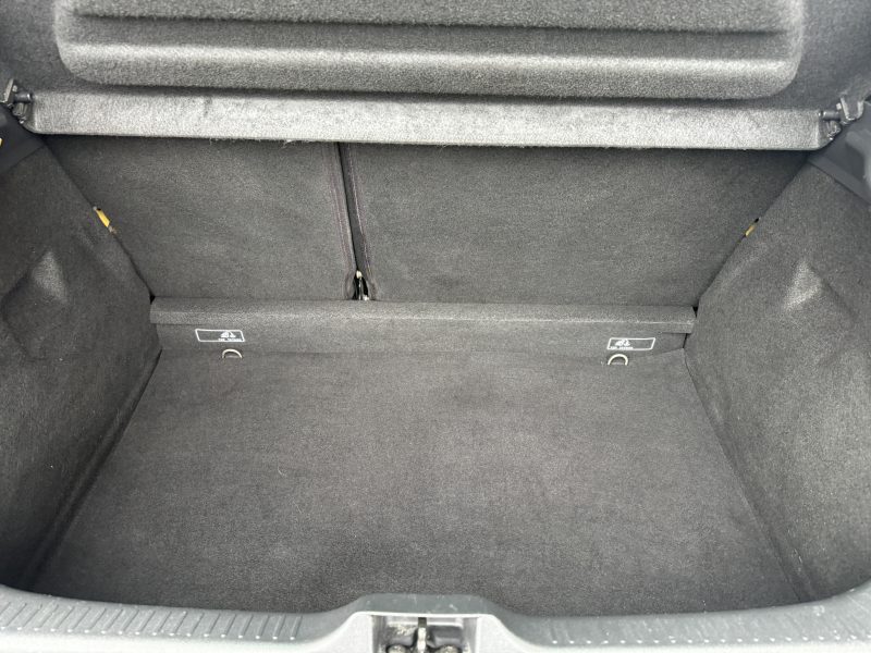 RENAULT CLIO 4 DCI 90CV INTENS BVA