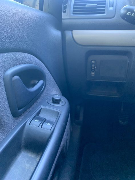 RENAULT CLIO II 2004