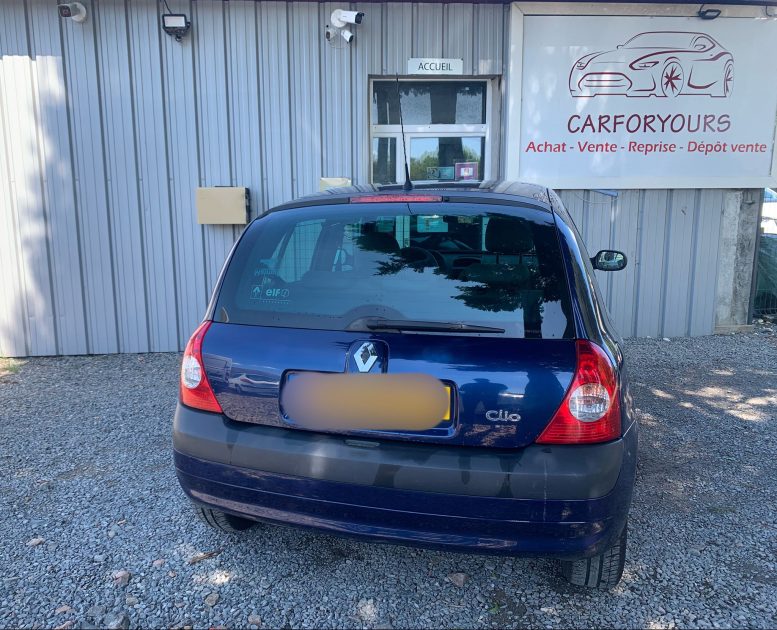 RENAULT CLIO II 2004