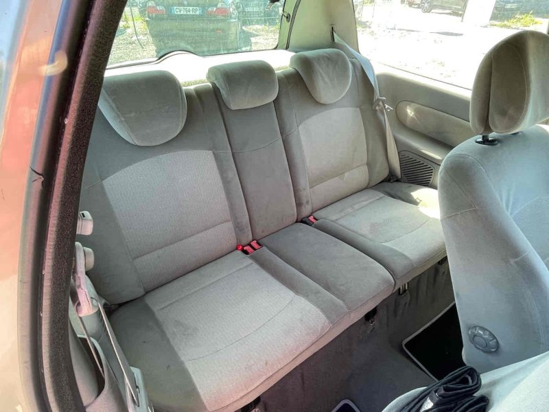 RENAULT CLIO II 2003