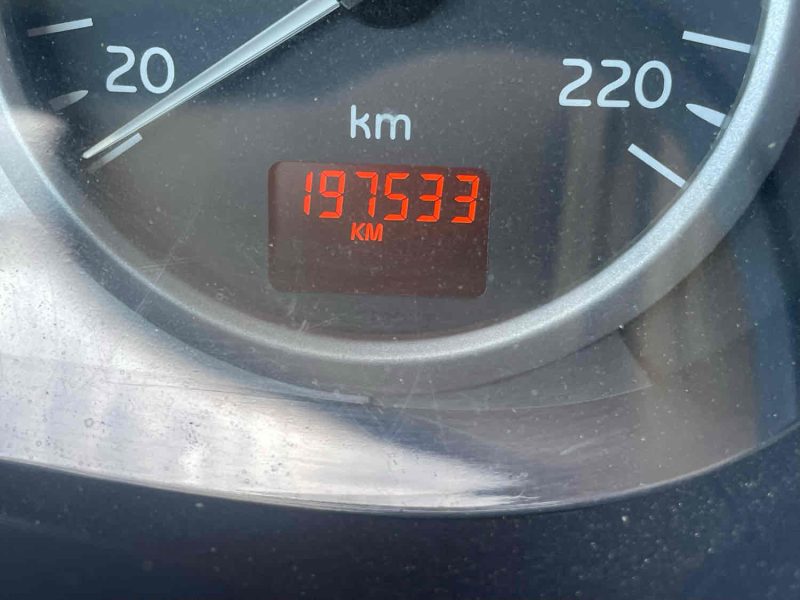 RENAULT CLIO II 2003