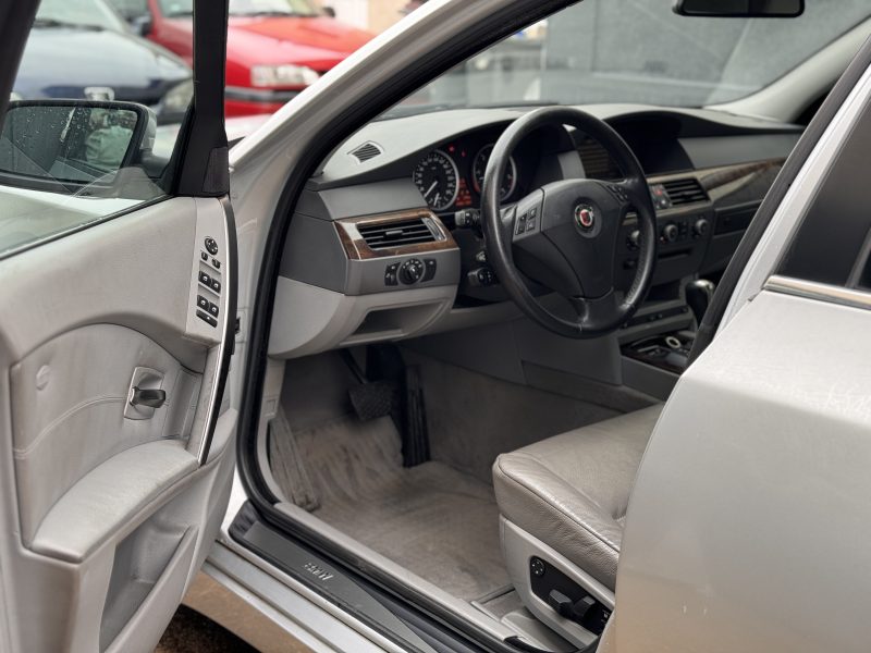 BMW SERIE 5 530 D PAYEZ EN 4X !