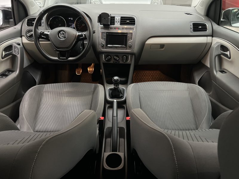 VOLKSWAGEN POLO 1.2 TSI 90CH FRESH
