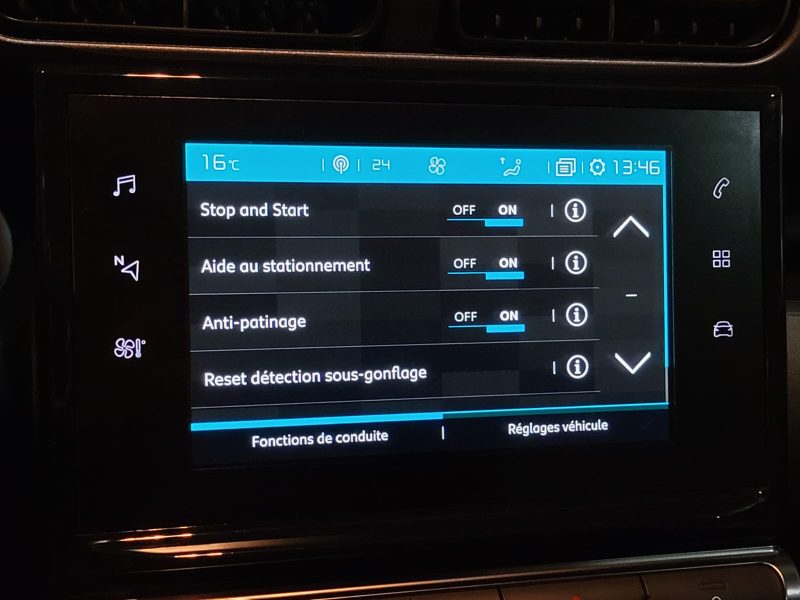 1.6 BlueHDi 100 cv FEEL / GPS / REGULATEUR / RADAR AR