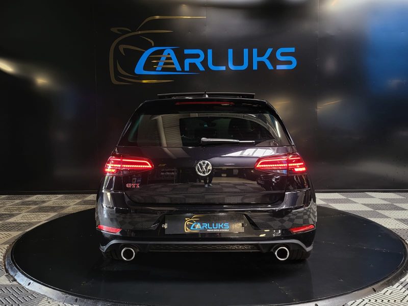 VOLKSWAGEN GOLF VII GTI PERFORMANCE 2.0 245cv DSG7 / APPLE CARPLAY  / CAMERA DE RECUL / TOIT OUVRANT