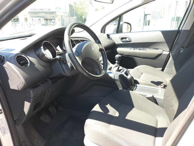 Peugeot 5008 CONFORT PACK