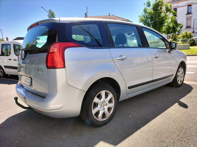 Peugeot 5008 CONFORT PACK