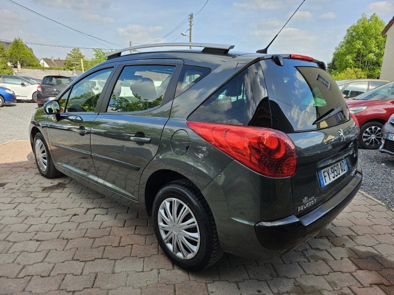 PEUGEOT 1.6L HDi 90cv Blue Lion Active / RÉVISER_GARANTIE