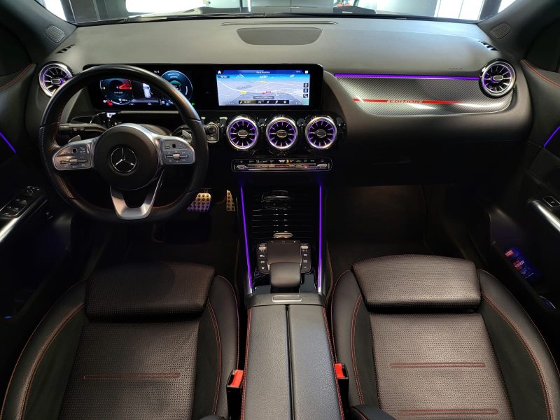 MERCEDES GLA 220d 190cv 4MATIC EDITION ONE AMG LINE 1ER MAIN / TOIT OUVRANT / 360 / SIEGES ELEC / RE
