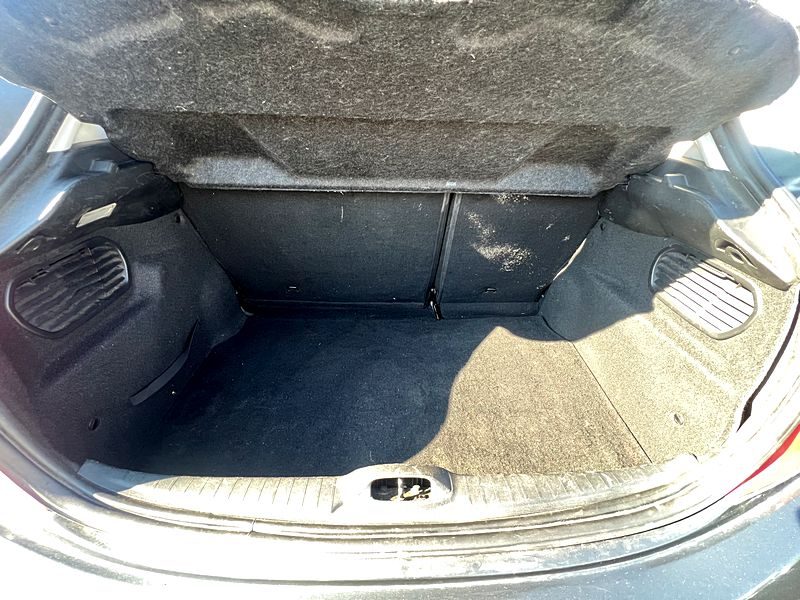 PEUGEOT 208 1.2 VTi 82CH ALLURE