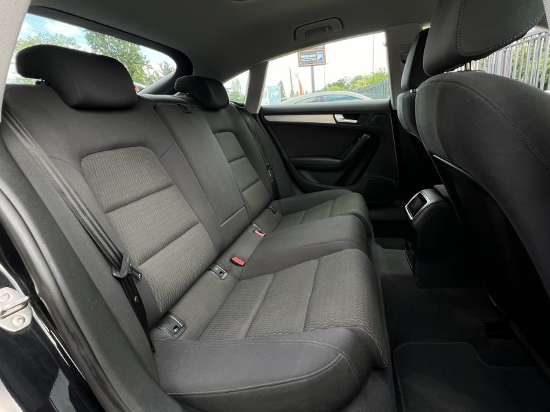 AUDI A5 SPORTBACK 2.0 TDI 177 Cv 29 100 Kms Réels / BOITE AUTOMATIQUE ORIGINE FRANCE - GARANTIE 1 AN