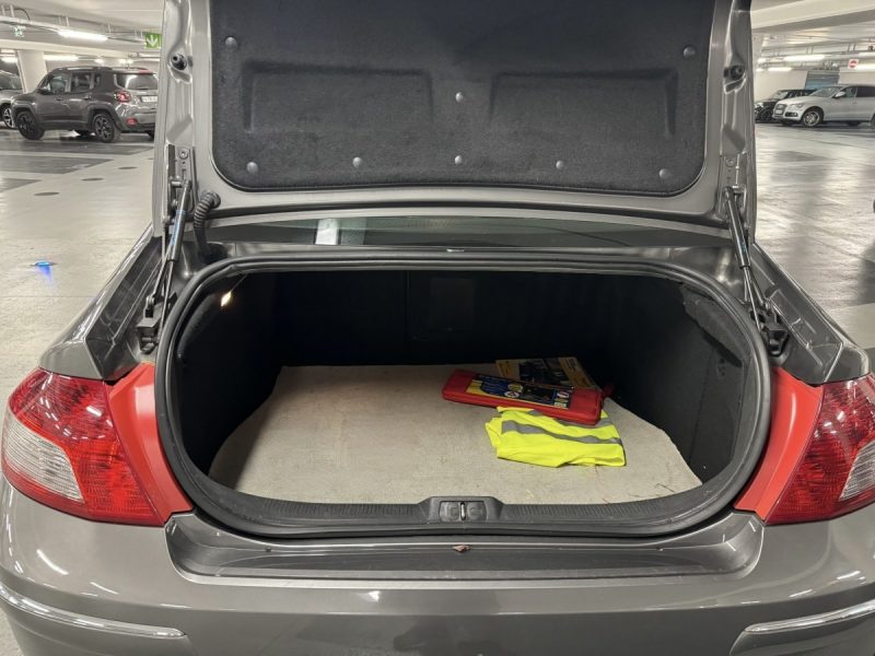 PEUGEOT 407 PHASE 2 1.6 HDI 110 Cv GPS BLUETOOTH - GARANTIE 1 AN