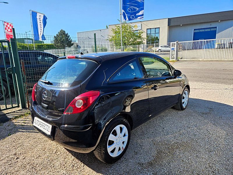 OPEL CORSA D 2009