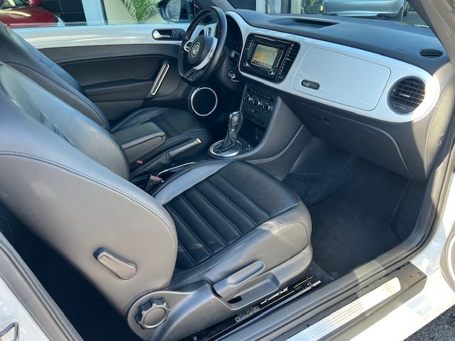 Volkswagen New Beetle II Turbo 200cv AUTOMATIQUE