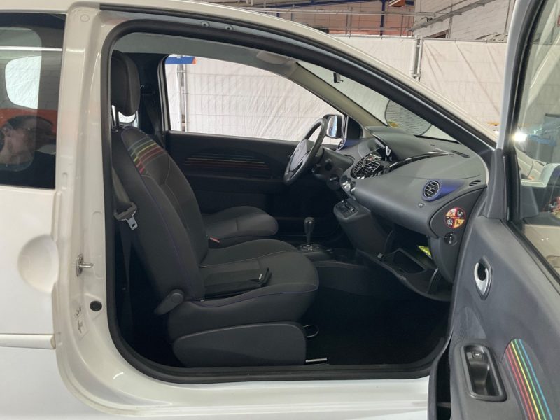 RENAULT TWINGO DYNAMIQUE AUTOMATIQUE 2013