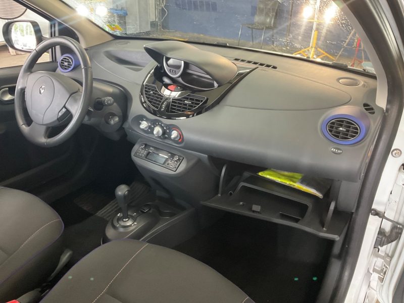 RENAULT TWINGO DYNAMIQUE AUTOMATIQUE 2013