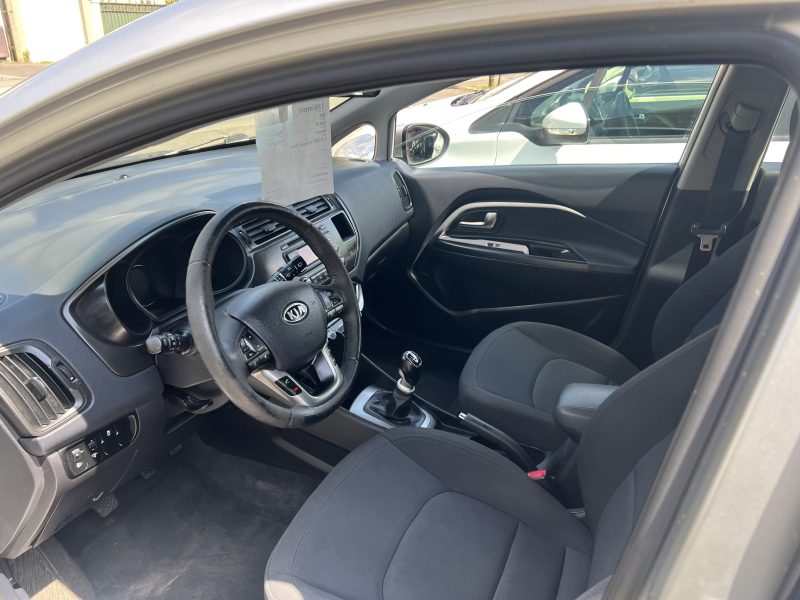 KIA RIO III 2012