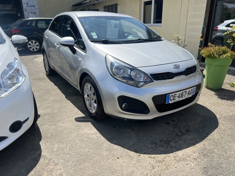KIA RIO III 2012
