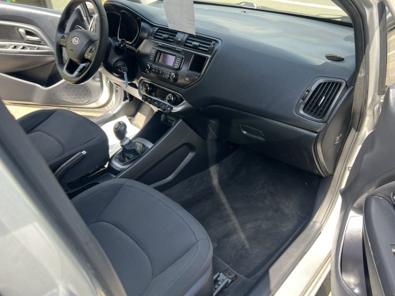 KIA RIO III 2012