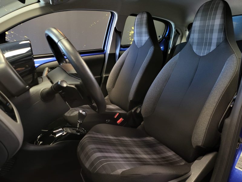 PEUGEOT 108 1.0 VTi EG5 72cv ALLURE / SUIVI COMPLET PEUGEOT / CAMERA / CARPLAY / CLIM