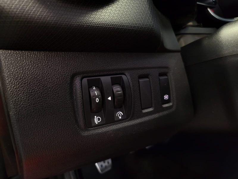 RENAULT CLIO IV 0.9 TCE 90cv BVM5 GT LINE / CAMERA / KEYLESS / PARK ASSIST / PROJECTEUR LED